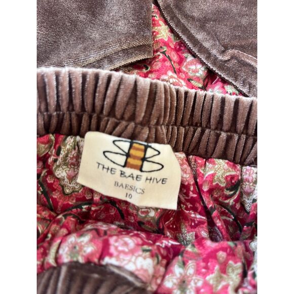 The Bae Hive 2 Piece Set, Brown Velvet, Girls Size 10, NWT - Picture 2 of 9